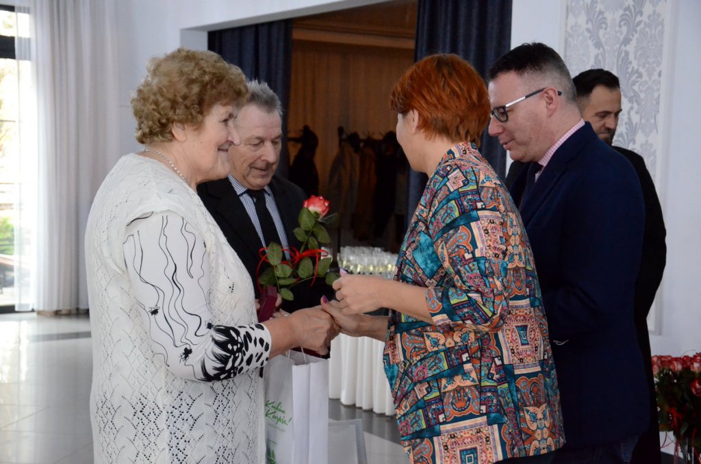 Przeżyli razem 50 lat. Złote Gody w Kadzidle. Jubileusz świętowało 18 par [25.11.2021] - zdjęcie #64 - eOstroleka.pl