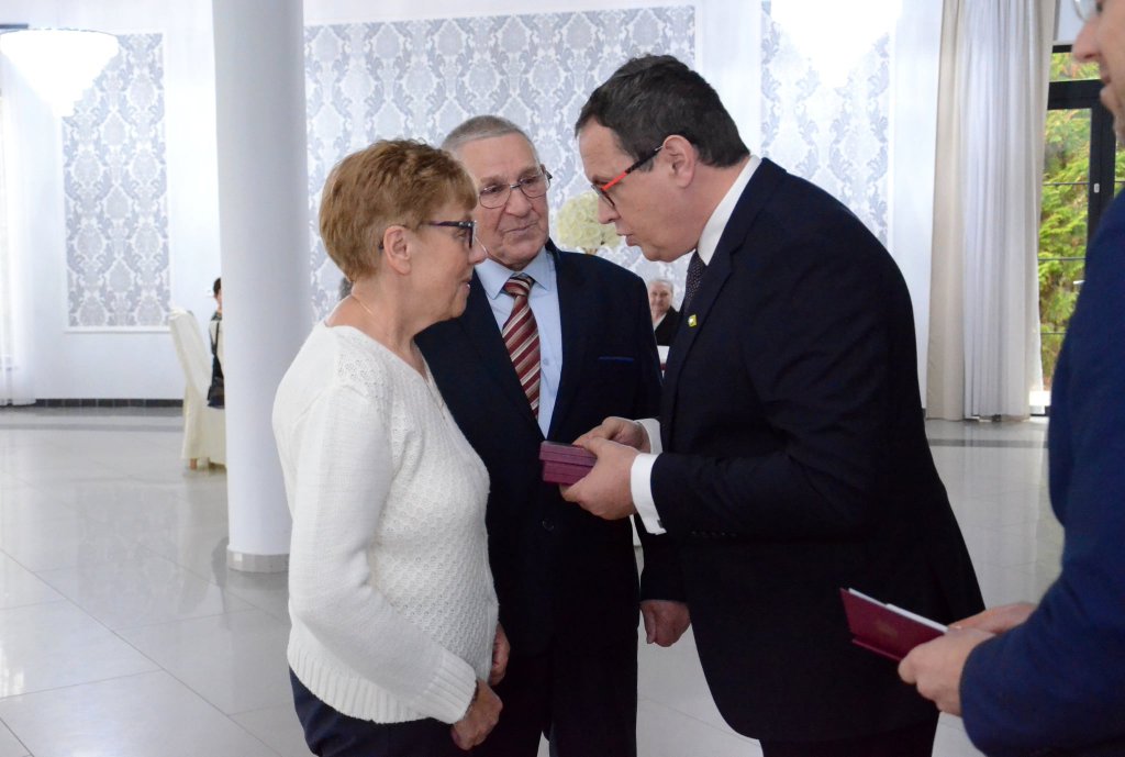 Przeżyli razem 50 lat. Złote Gody w Kadzidle. Jubileusz świętowało 18 par [25.11.2021] - zdjęcie #46 - eOstroleka.pl