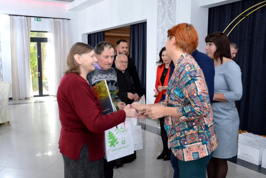 Przeżyli razem 50 lat. Złote Gody w Kadzidle. Jubileusz świętowało 18 par [25.11.2021] - zdjęcie #34 - eOstroleka.pl