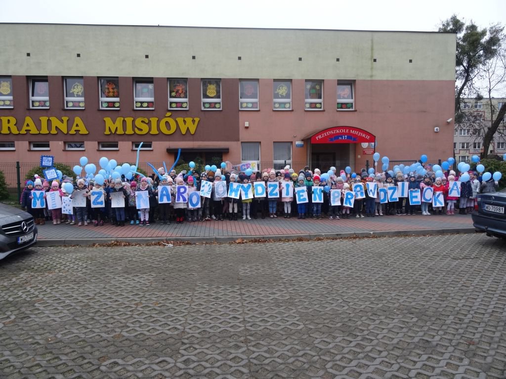 W „Krainie Misiów” świętowali Międzynarodowy Dzień Praw Dziecka [25.11.2021] - zdjęcie #19 - eOstroleka.pl