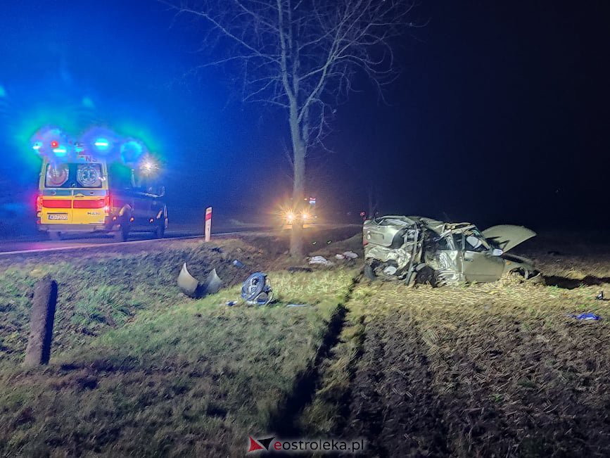Śmiertelny wypadek w Grodzisku pod Ostrołęką [26.11.2021] - zdjęcie #6 - eOstroleka.pl