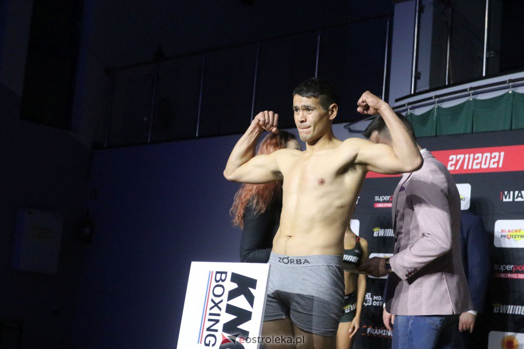 Knockout Boxing Night 19. Ceremonia ważenia [26.11.2021] - zdjęcie #22 - eOstroleka.pl