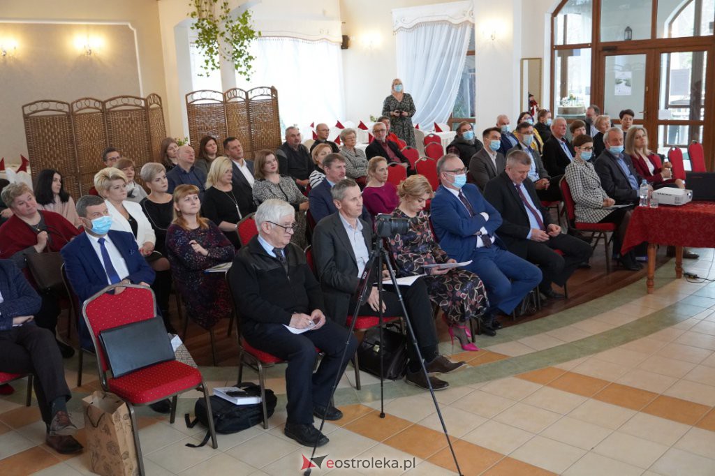 Konferencja historyczna o ziemiach nadorzańskich „Od przeszłości do teraźniejszości” - zdjęcie #7 - eOstroleka.pl