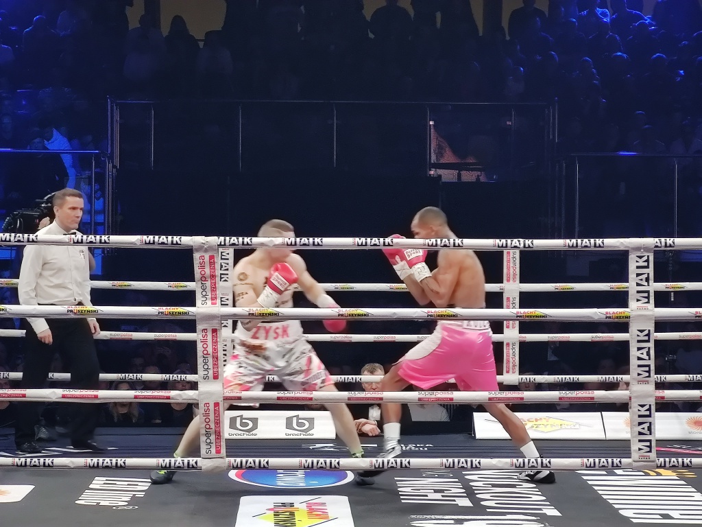 Knockout Boxing Night 19 [27.11.2021] - zdjęcie #36 - eOstroleka.pl