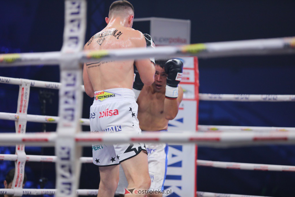 Knockout Boxing Night 19 w Ostrołęce [27.11.2021] - zdjęcie #140 - eOstroleka.pl