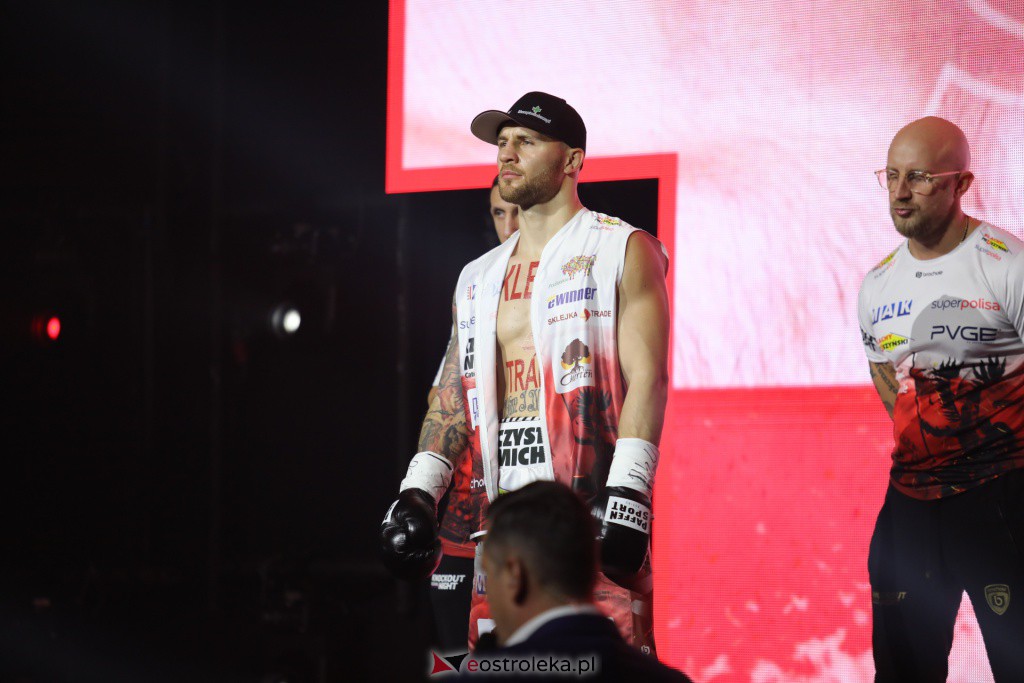 Knockout Boxing Night 19 w Ostrołęce [27.11.2021] - zdjęcie #122 - eOstroleka.pl