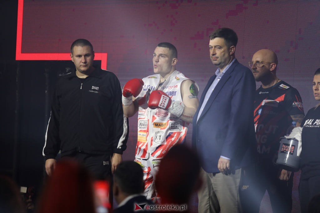 Knockout Boxing Night 19 w Ostrołęce [27.11.2021] - zdjęcie #67 - eOstroleka.pl