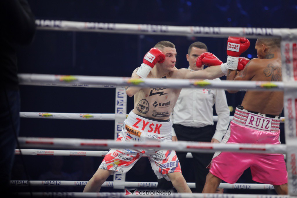 Knockout Boxing Night 19 w Ostrołęce [27.11.2021] - zdjęcie #62 - eOstroleka.pl
