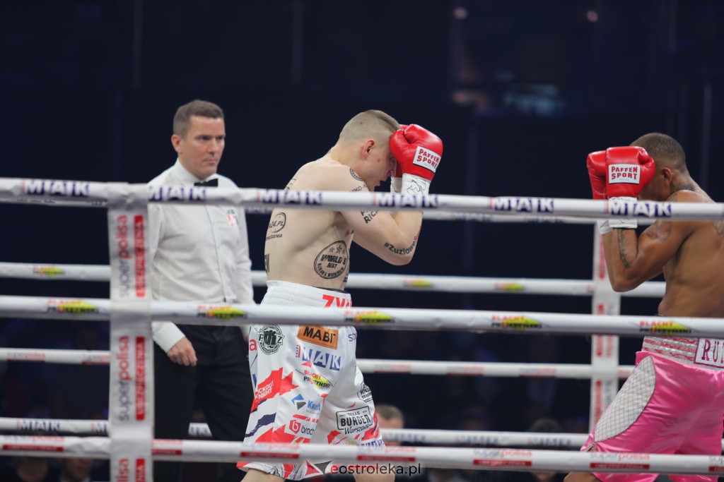 Knockout Boxing Night 19 w Ostrołęce [27.11.2021] - zdjęcie #60 - eOstroleka.pl