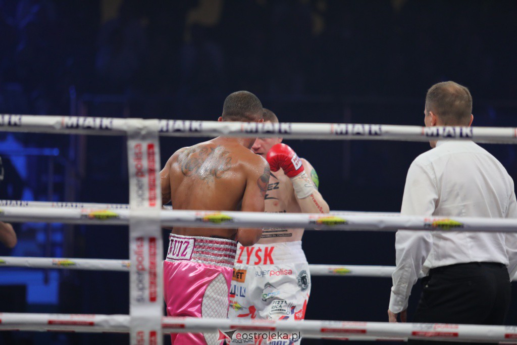 Knockout Boxing Night 19 w Ostrołęce [27.11.2021] - zdjęcie #46 - eOstroleka.pl