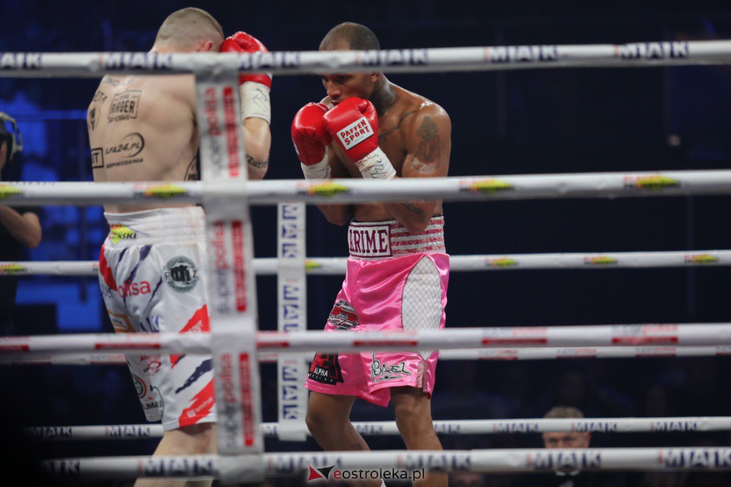Knockout Boxing Night 19 w Ostrołęce [27.11.2021] - zdjęcie #43 - eOstroleka.pl