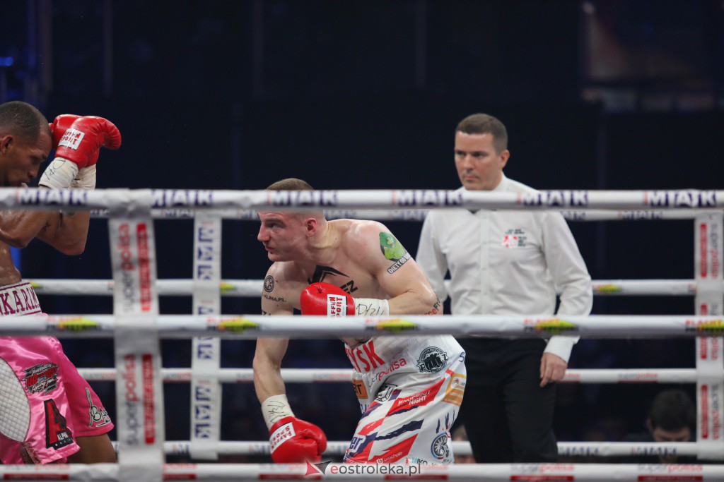 Knockout Boxing Night 19 w Ostrołęce [27.11.2021] - zdjęcie #37 - eOstroleka.pl