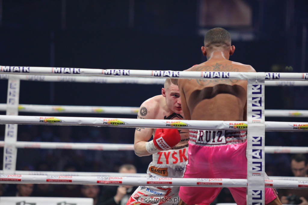 Knockout Boxing Night 19 w Ostrołęce [27.11.2021] - zdjęcie #9 - eOstroleka.pl