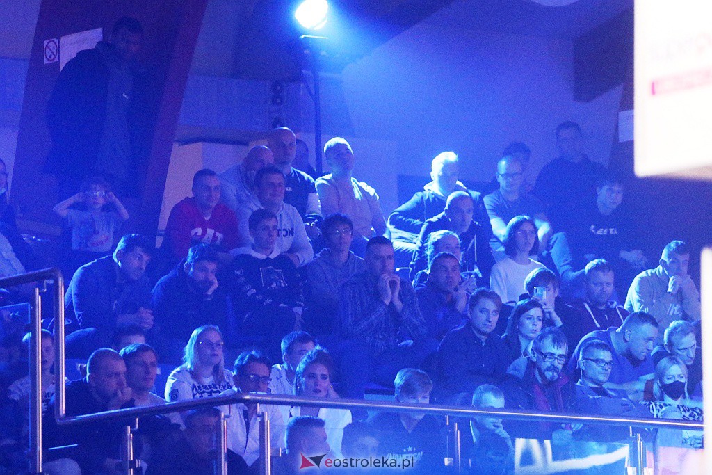 Knockout Boxing Night 19 w Ostrołęce [27.11.2021] - zdjęcie #256 - eOstroleka.pl
