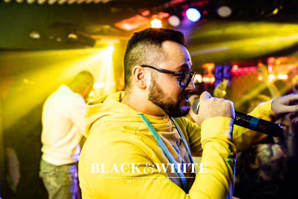 Kubańczyk w Clubie Black&White [19.11.2021] - zdjęcie #11 - eOstroleka.pl