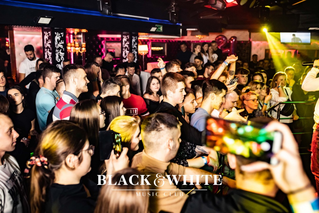 Kubańczyk w Clubie Black&White [19.11.2021] - zdjęcie #9 - eOstroleka.pl