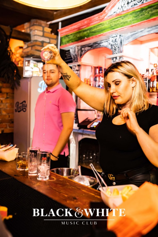 Kubańczyk w Clubie Black&White [19.11.2021] - zdjęcie #5 - eOstroleka.pl