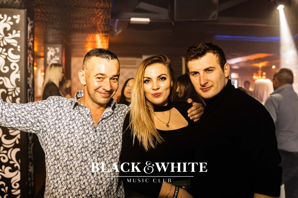 Gorące trzydziestki w Clubie Black&White [20.11.2021] - zdjęcie #37 - eOstroleka.pl