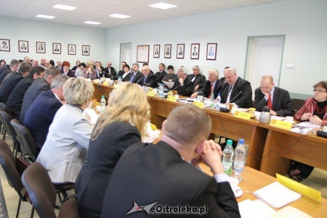V Sesja Rady Miasta (27-01-2011) - zdjęcie #3 - eOstroleka.pl