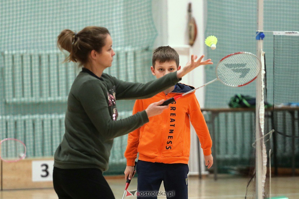 Mistrzostwa Ostrołęki w badmintonie [05.12.2021] - zdjęcie #19 - eOstroleka.pl
