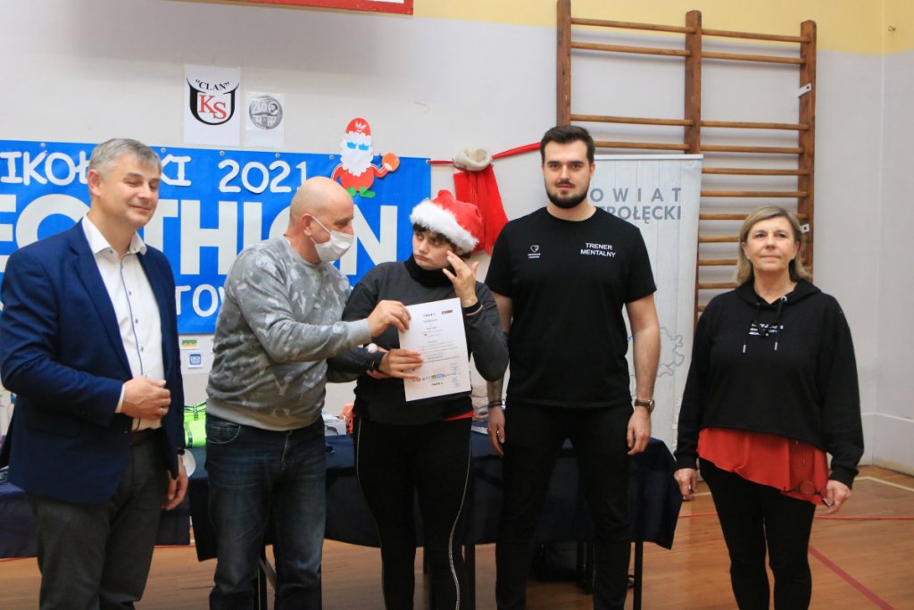 Mikołajki na sportowo w II LO [6.12.2021] - zdjęcie #5 - eOstroleka.pl