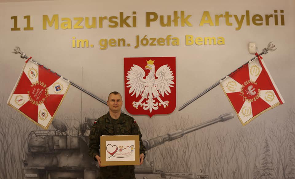 Szkoła Podstawowa w Goworowie Murem za Polskim Mundurem” - zdjęcie #8 - eOstroleka.pl