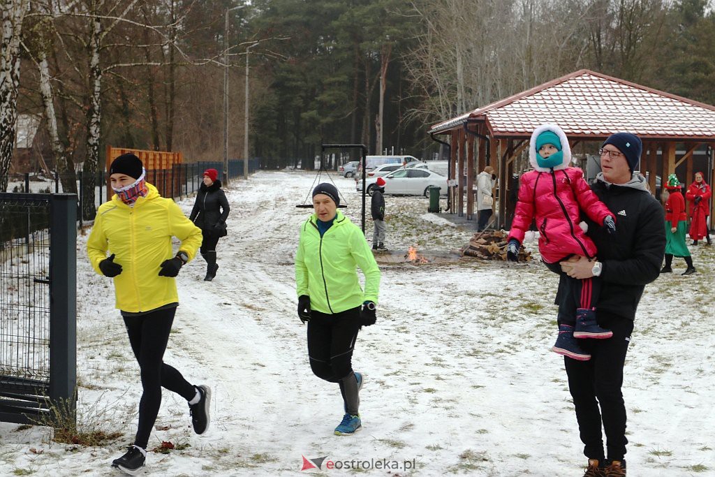 Wigilia na sportowo w Aleksandrowie [11.12.2021] - zdjęcie #2 - eOstroleka.pl
