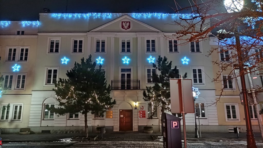 Świąteczne ozdoby już cieszą mieszkańców Ostrołęki [11.12.2021] - zdjęcie #42 - eOstroleka.pl