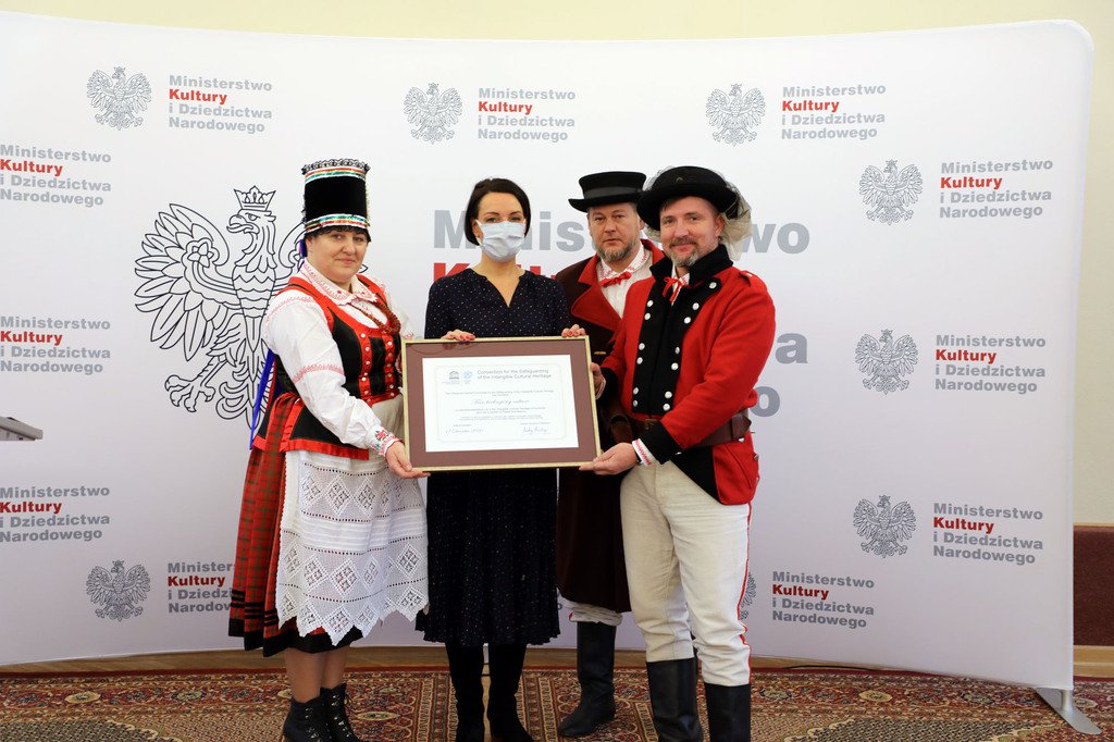 Bartnicy odebrali certyfikat UNESCO - zdjęcie #4 - eOstroleka.pl