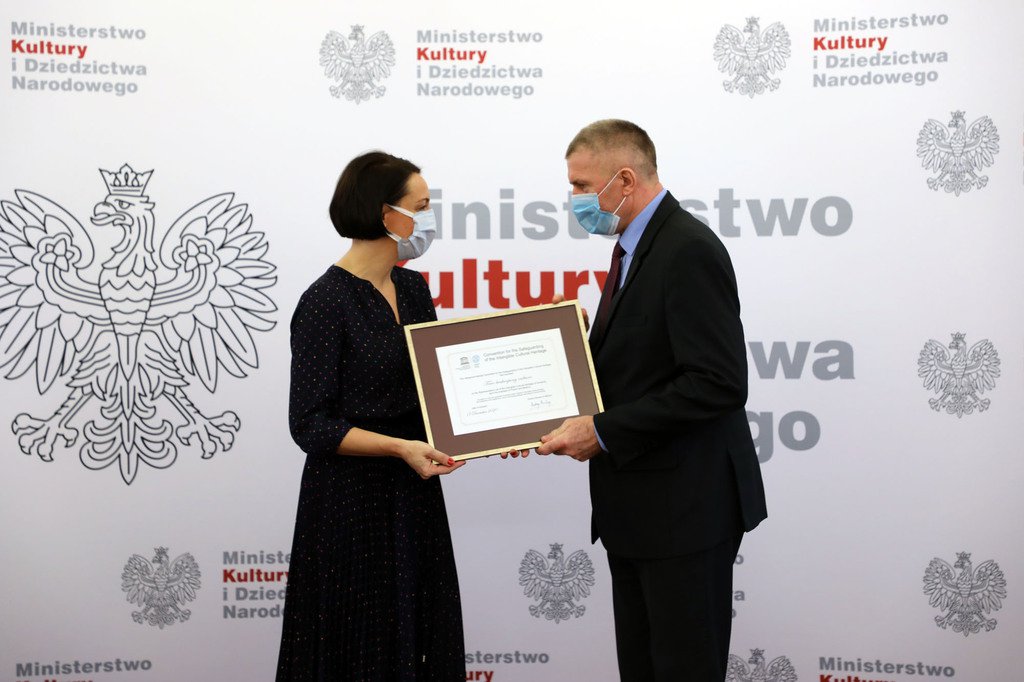 Bartnicy odebrali certyfikat UNESCO - zdjęcie #6 - eOstroleka.pl