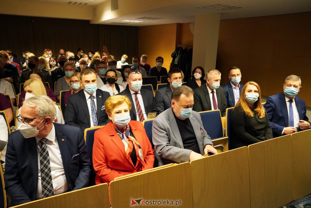 Uroczyste otwarcie Pododdziału Chirurgii Naczyniowej w szpitalu w Ostrołęce [16.12.2021] - zdjęcie #1 - eOstroleka.pl