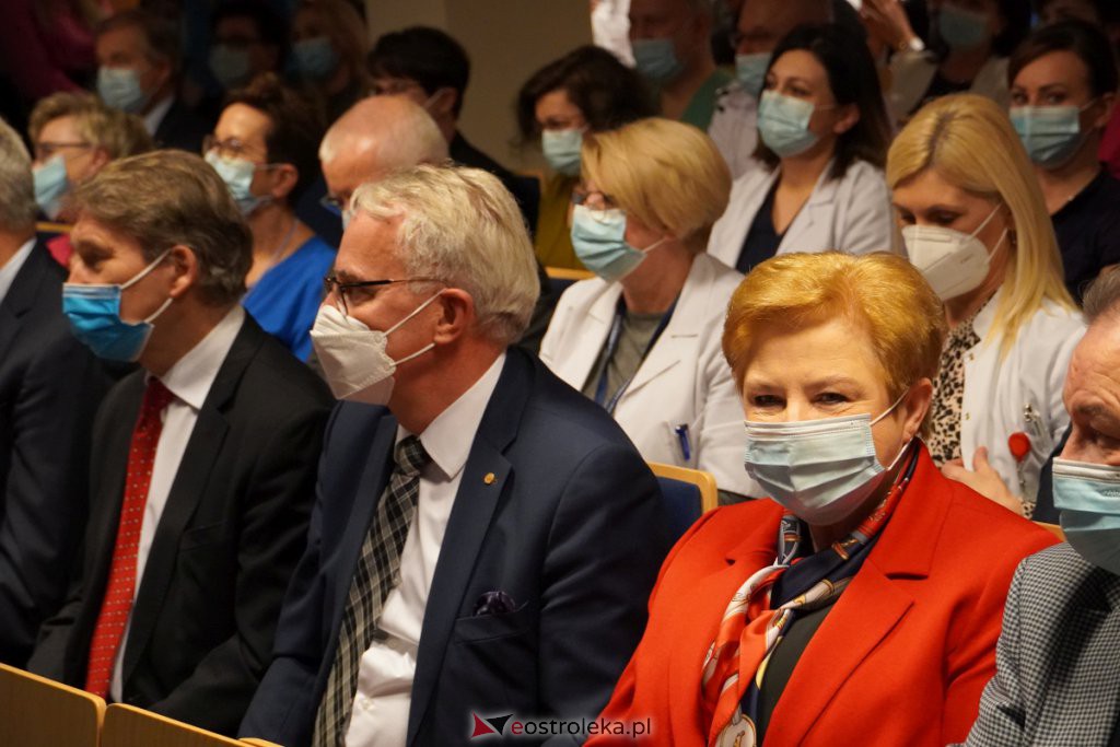 Uroczyste otwarcie Pododdziału Chirurgii Naczyniowej w szpitalu w Ostrołęce [16.12.2021] - zdjęcie #22 - eOstroleka.pl