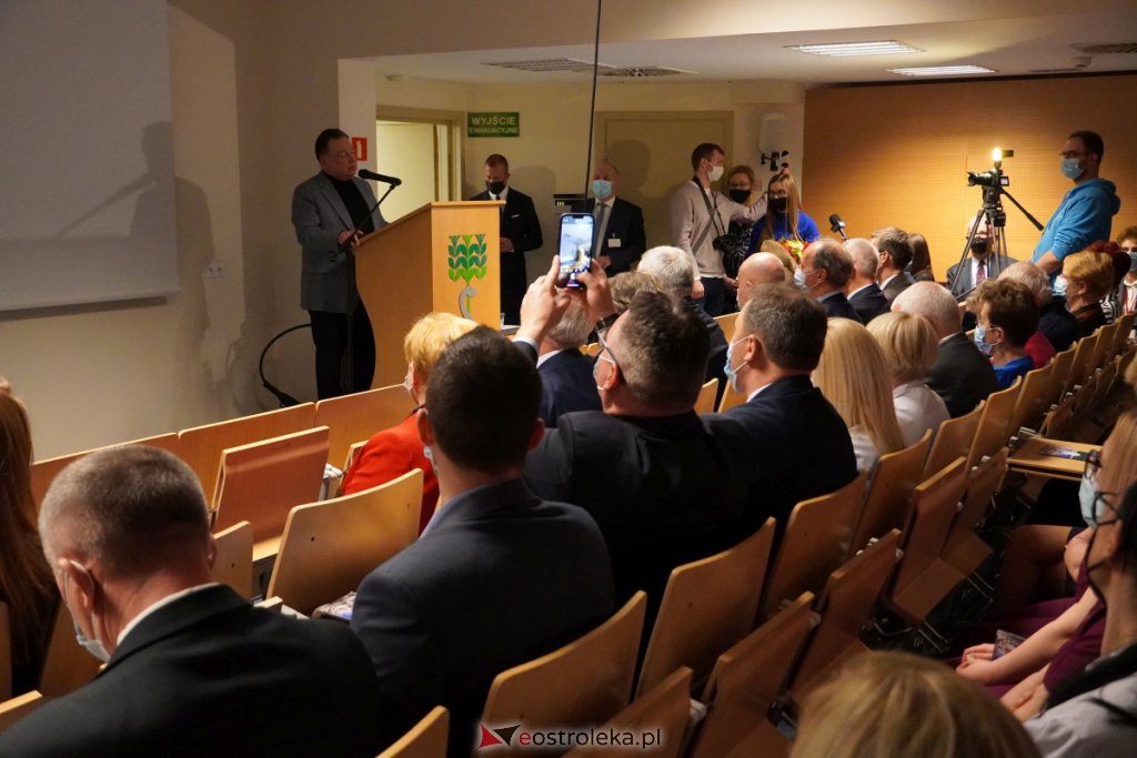 Uroczyste otwarcie Pododdziału Chirurgii Naczyniowej w szpitalu w Ostrołęce [16.12.2021] - zdjęcie #105 - eOstroleka.pl