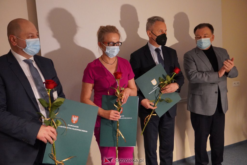 Uroczyste otwarcie Pododdziału Chirurgii Naczyniowej w szpitalu w Ostrołęce [16.12.2021] - zdjęcie #63 - eOstroleka.pl