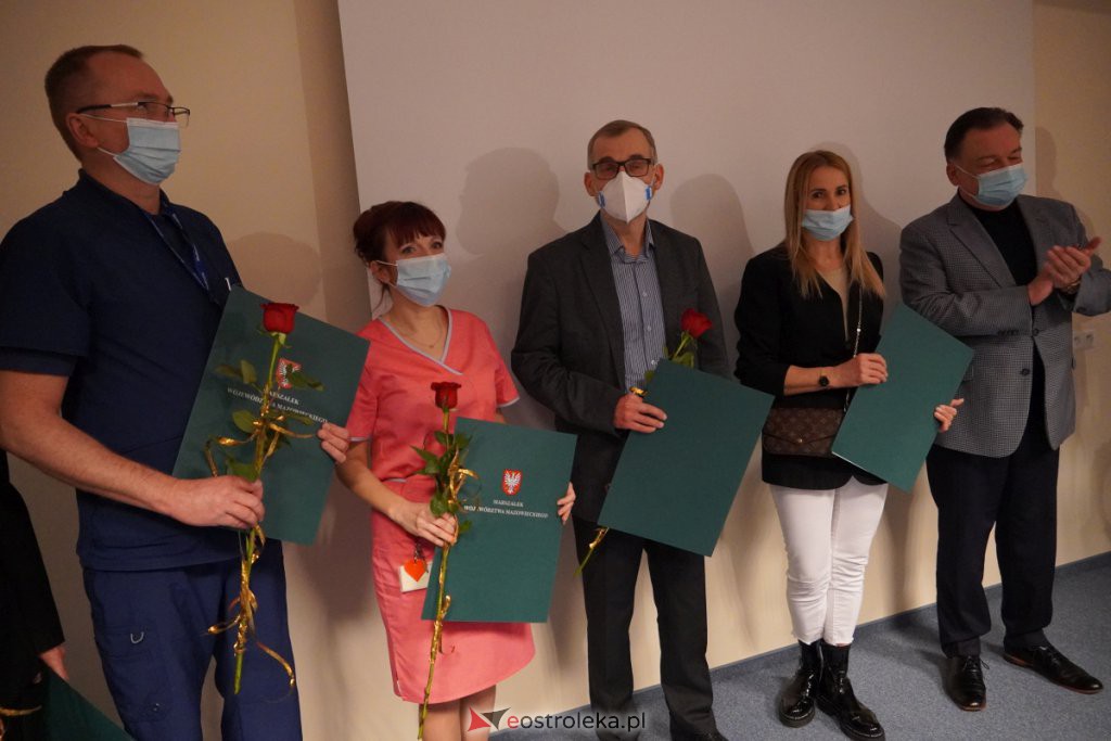 Uroczyste otwarcie Pododdziału Chirurgii Naczyniowej w szpitalu w Ostrołęce [16.12.2021] - zdjęcie #65 - eOstroleka.pl