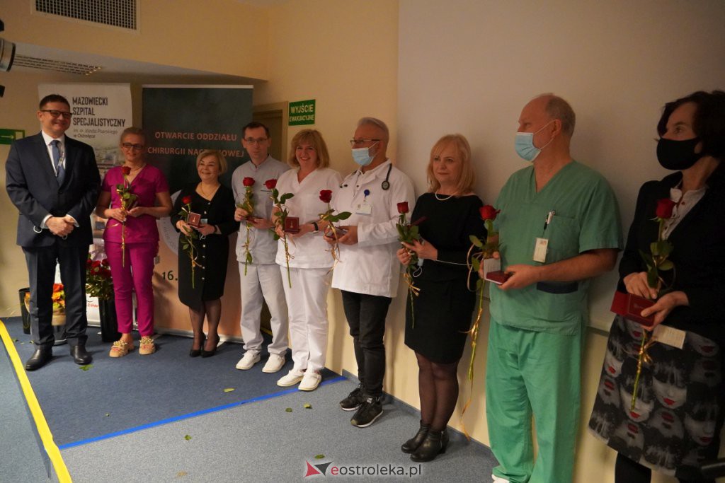 Uroczyste otwarcie Pododdziału Chirurgii Naczyniowej w szpitalu w Ostrołęce [16.12.2021] - zdjęcie #119 - eOstroleka.pl