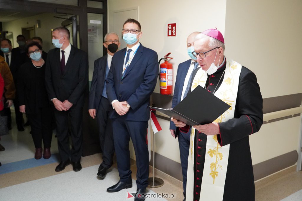 Uroczyste otwarcie Pododdziału Chirurgii Naczyniowej w szpitalu w Ostrołęce [16.12.2021] - zdjęcie #131 - eOstroleka.pl