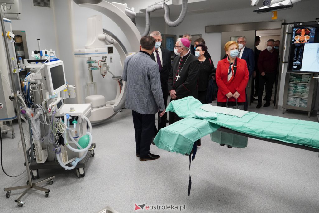 Uroczyste otwarcie Pododdziału Chirurgii Naczyniowej w szpitalu w Ostrołęce [16.12.2021] - zdjęcie #144 - eOstroleka.pl