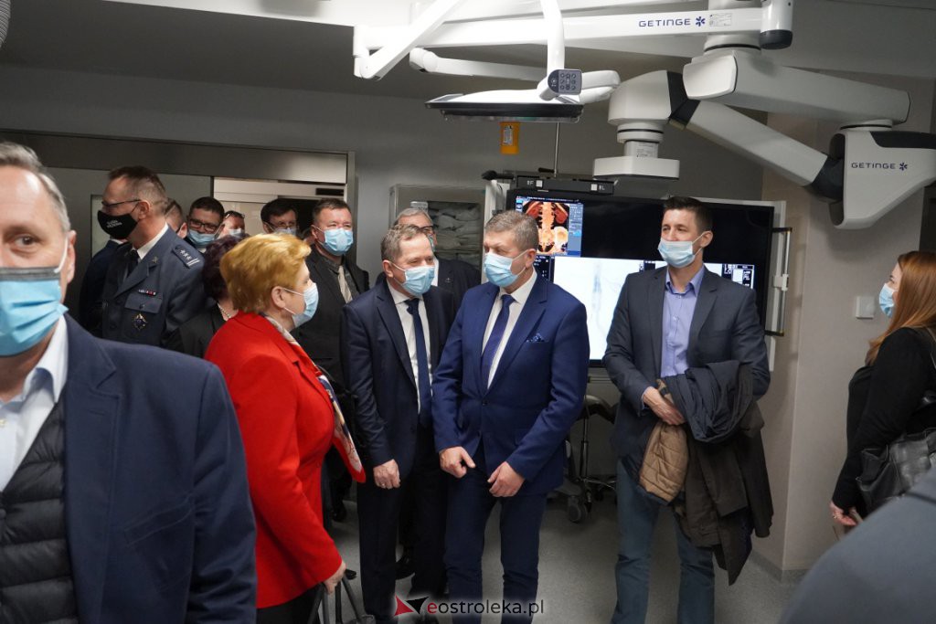 Uroczyste otwarcie Pododdziału Chirurgii Naczyniowej w szpitalu w Ostrołęce [16.12.2021] - zdjęcie #149 - eOstroleka.pl
