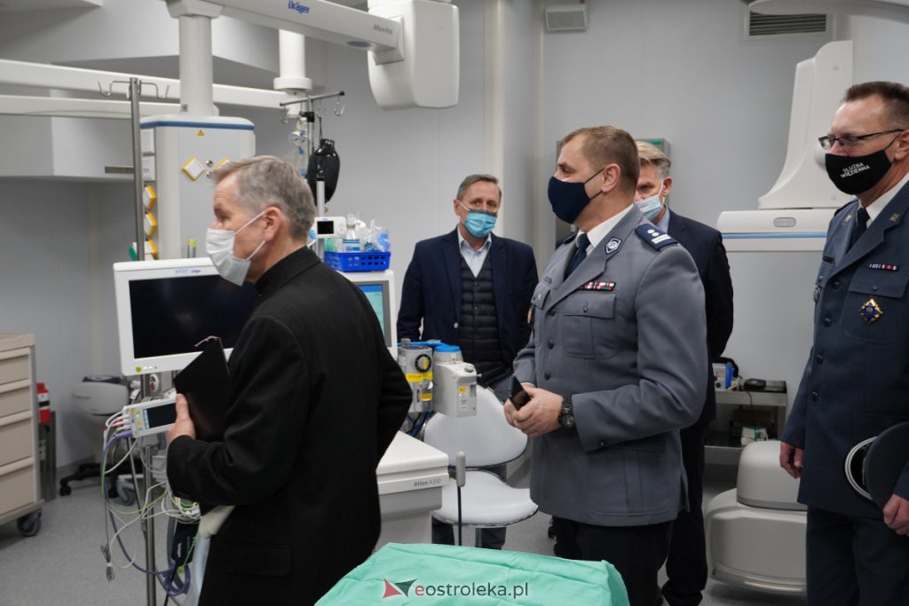 Uroczyste otwarcie Pododdziału Chirurgii Naczyniowej w szpitalu w Ostrołęce [16.12.2021] - zdjęcie #159 - eOstroleka.pl
