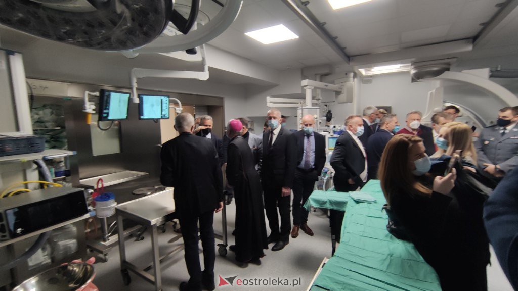 Uroczyste otwarcie Pododdziału Chirurgii Naczyniowej w szpitalu w Ostrołęce [16.12.2021] - zdjęcie #15 - eOstroleka.pl
