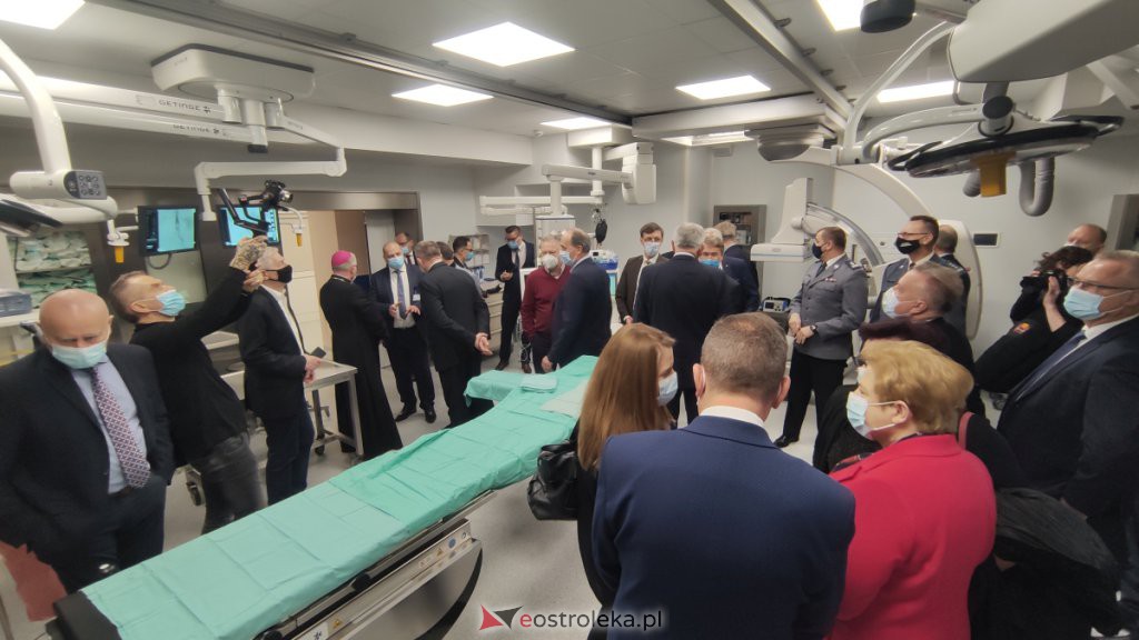 Uroczyste otwarcie Pododdziału Chirurgii Naczyniowej w szpitalu w Ostrołęce [16.12.2021] - zdjęcie #23 - eOstroleka.pl