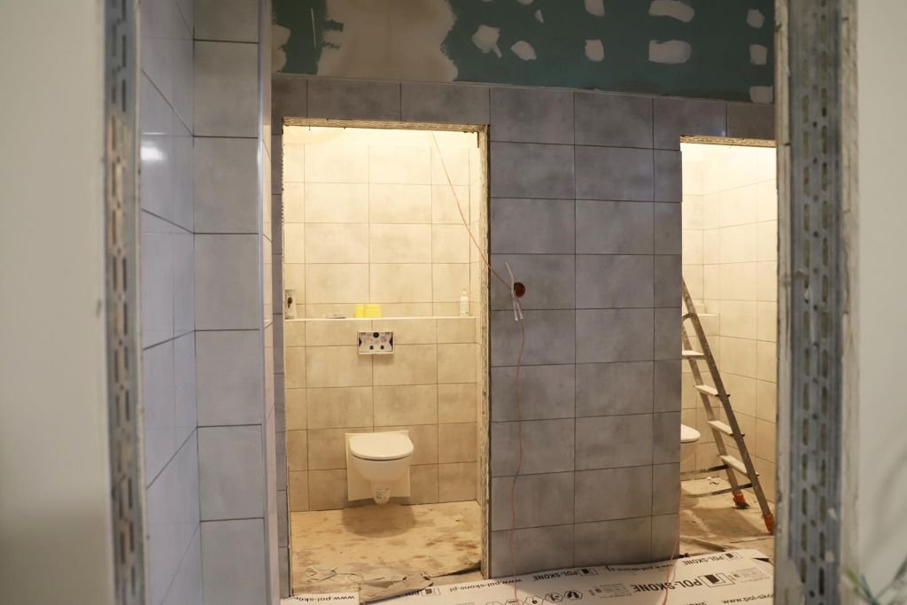 Fotoralacja z placu budowy Centrum Aktywności Seniorów [17.12.2021] - zdjęcie #19 - eOstroleka.pl