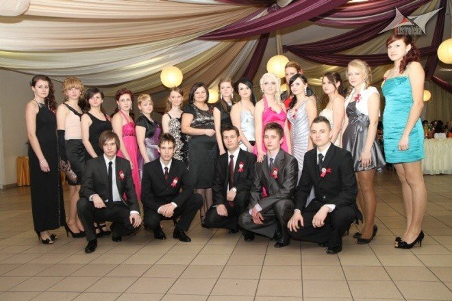 Studniówka ZSZ (29-01-2011) - zdjęcie #20 - eOstroleka.pl