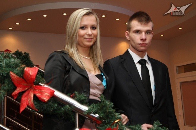 Studniówka ZSZ (29-01-2011) - zdjęcie #8 - eOstroleka.pl