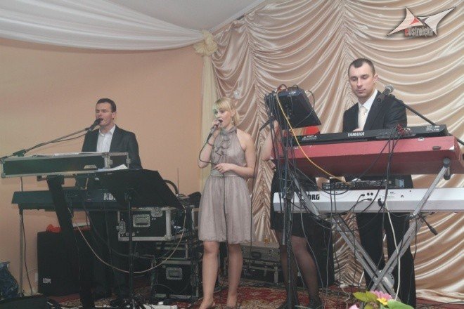 Studniówka ZSZ (29-01-2011) - zdjęcie #29 - eOstroleka.pl