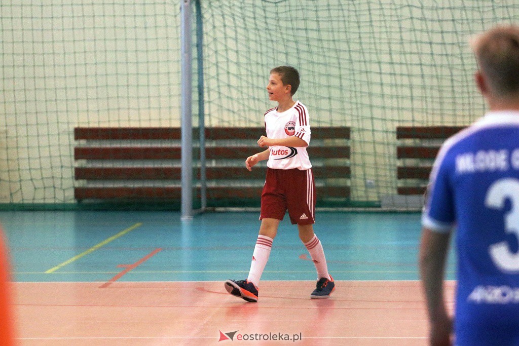Otwarte Mistrzostwa Powiatu Ostrołęckiego w halowej piłce nożnej [18-19.12.2021] - zdjęcie #45 - eOstroleka.pl