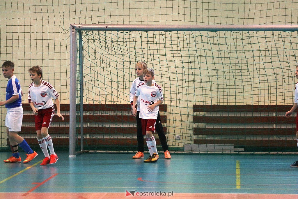 Otwarte Mistrzostwa Powiatu Ostrołęckiego w halowej piłce nożnej [18-19.12.2021] - zdjęcie #43 - eOstroleka.pl