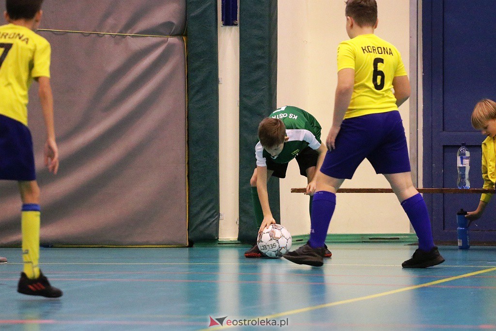Otwarte Mistrzostwa Powiatu Ostrołęckiego w halowej piłce nożnej [18-19.12.2021] - zdjęcie #22 - eOstroleka.pl