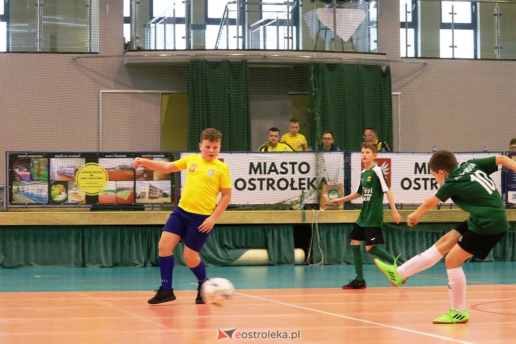 Otwarte Mistrzostwa Powiatu Ostrołęckiego w halowej piłce nożnej [18-19.12.2021] - zdjęcie #20 - eOstroleka.pl